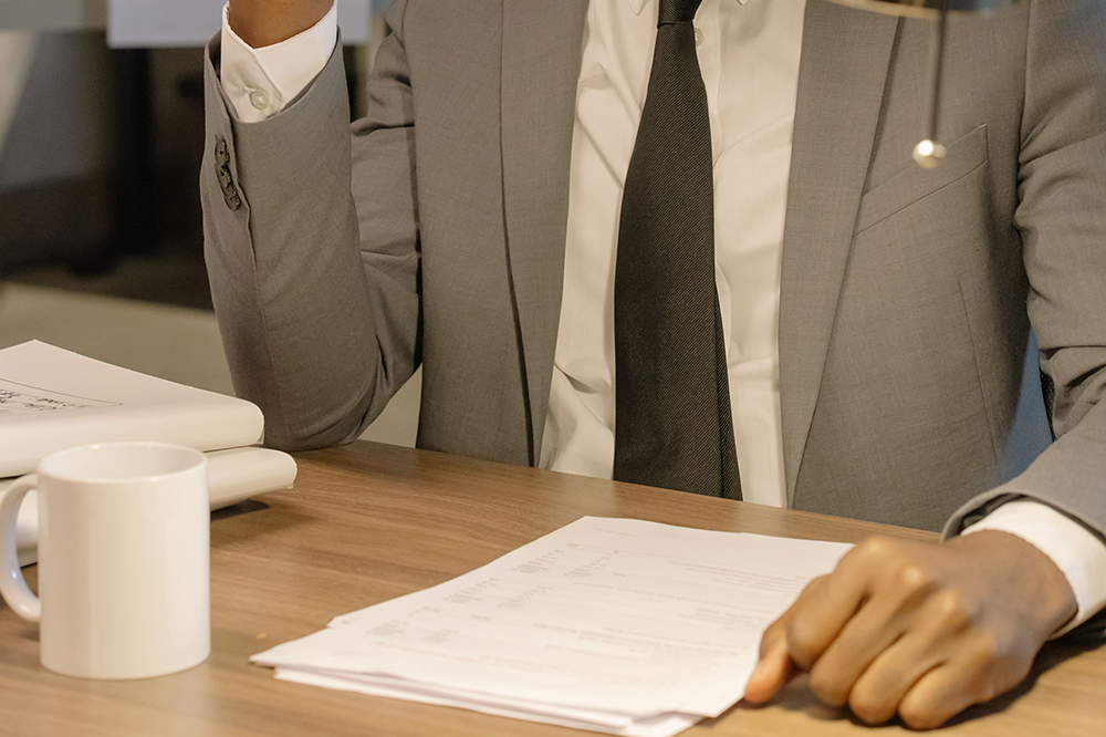 4 Ways to Manage Absent Employees in Your Business 4 4 ways manage business absent employees uai